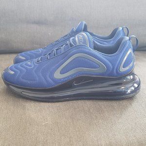 Nike Air Max 720, blue size 10.5